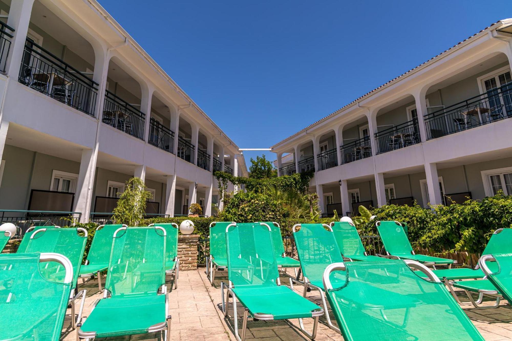 Hotel Sofia's Kalamákion