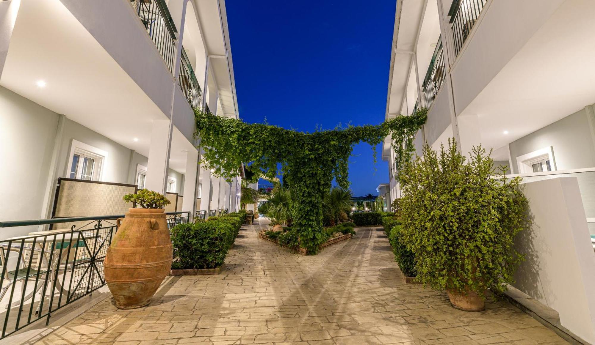 Hotel Sofia's 2*